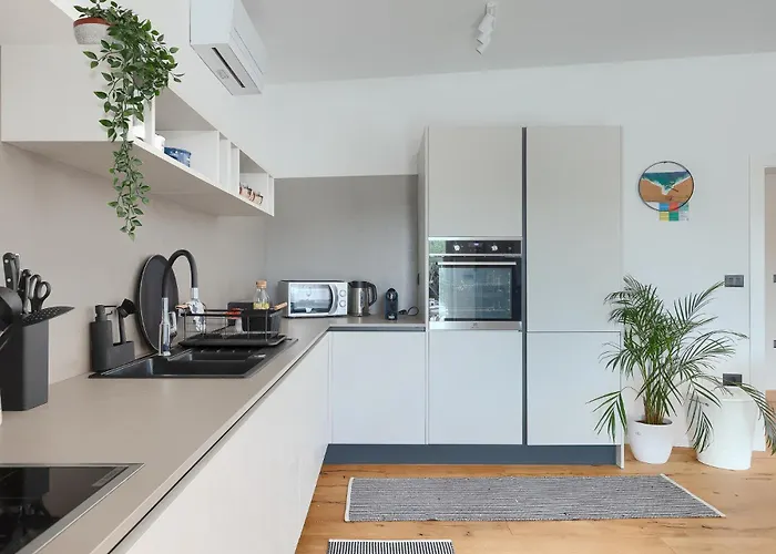 빌라 San Zusto, 1600 M2 Plot Area, Heated Pool With Hydromassage Zone Galižana